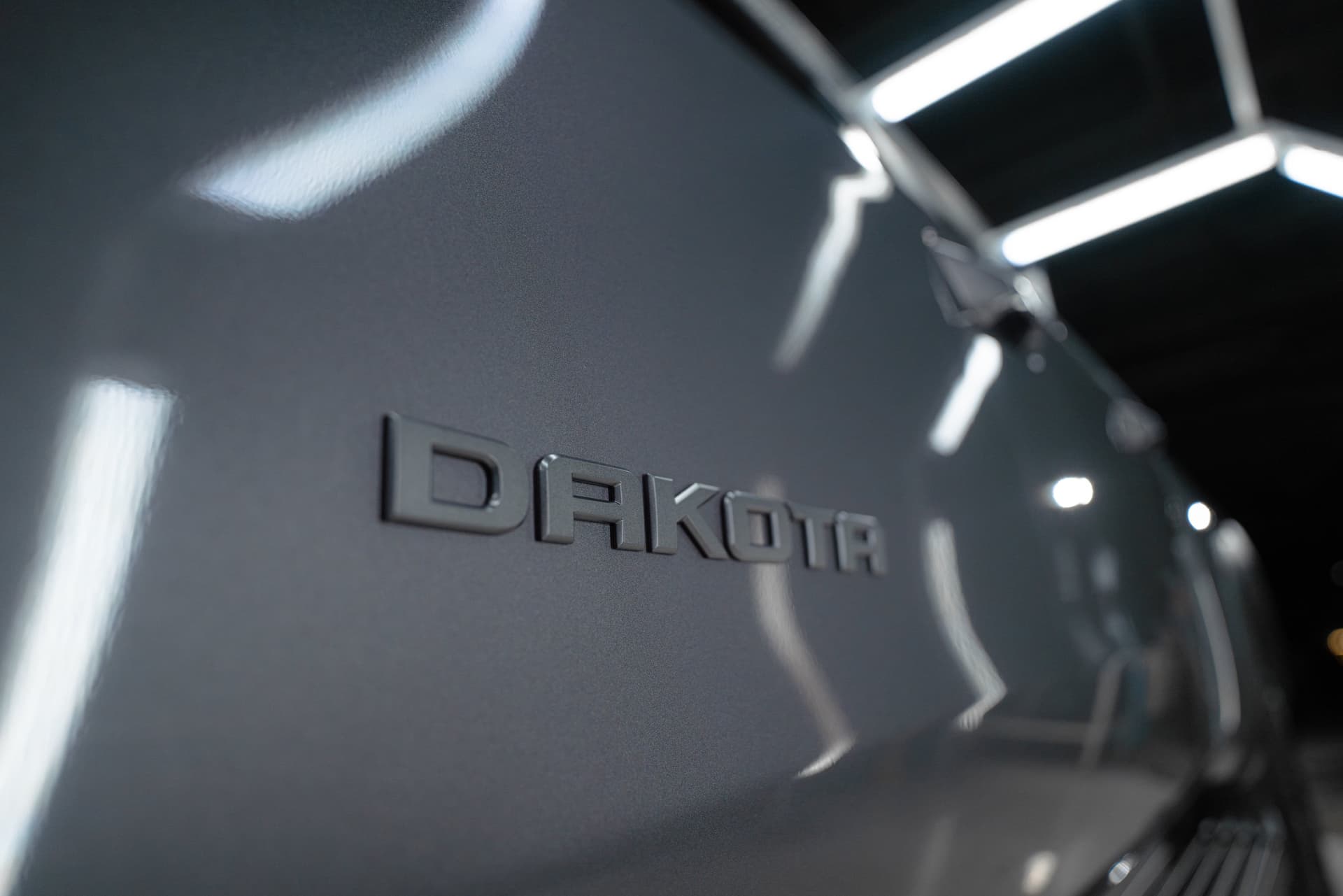 Logo RAM Dakota