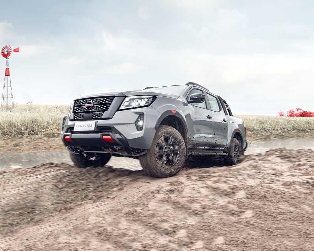 Nissan Frontier Exterior