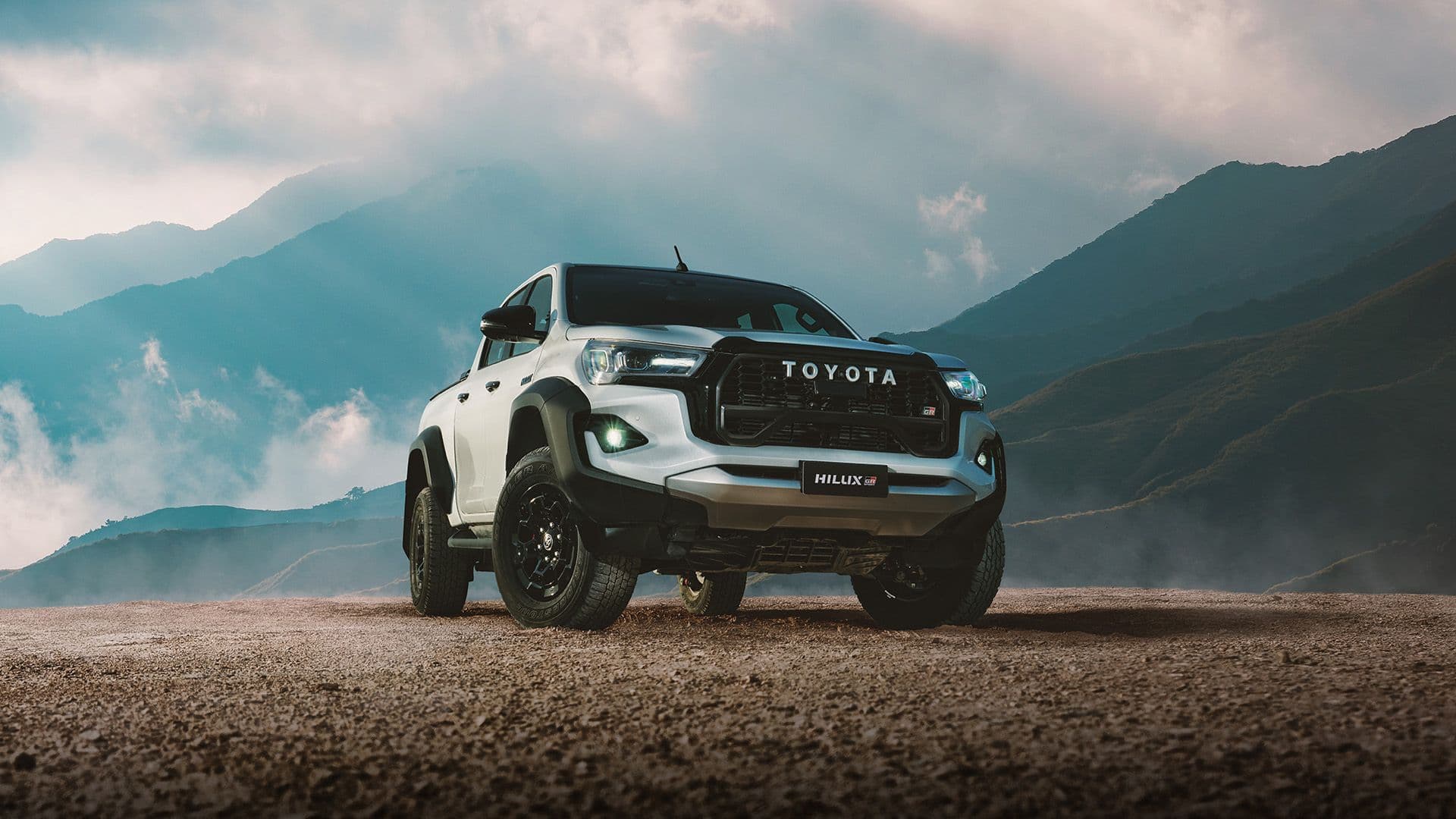 Toyota Hilux GR-Sport: la pick-up deportiva más extrema de Toyota
