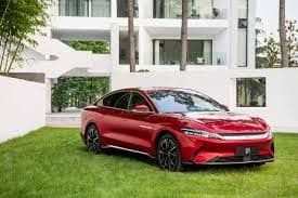 BYD es la empresa china de autos más grande del mundo. Y ahora viene por todo: Argentina.