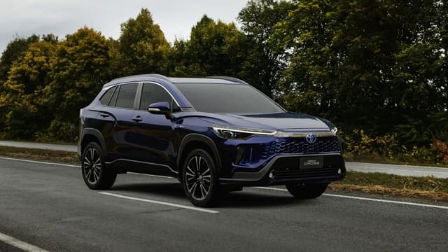 Lanzamiento Toyota Corolla Cross (2025), precios y análisis de la SUV