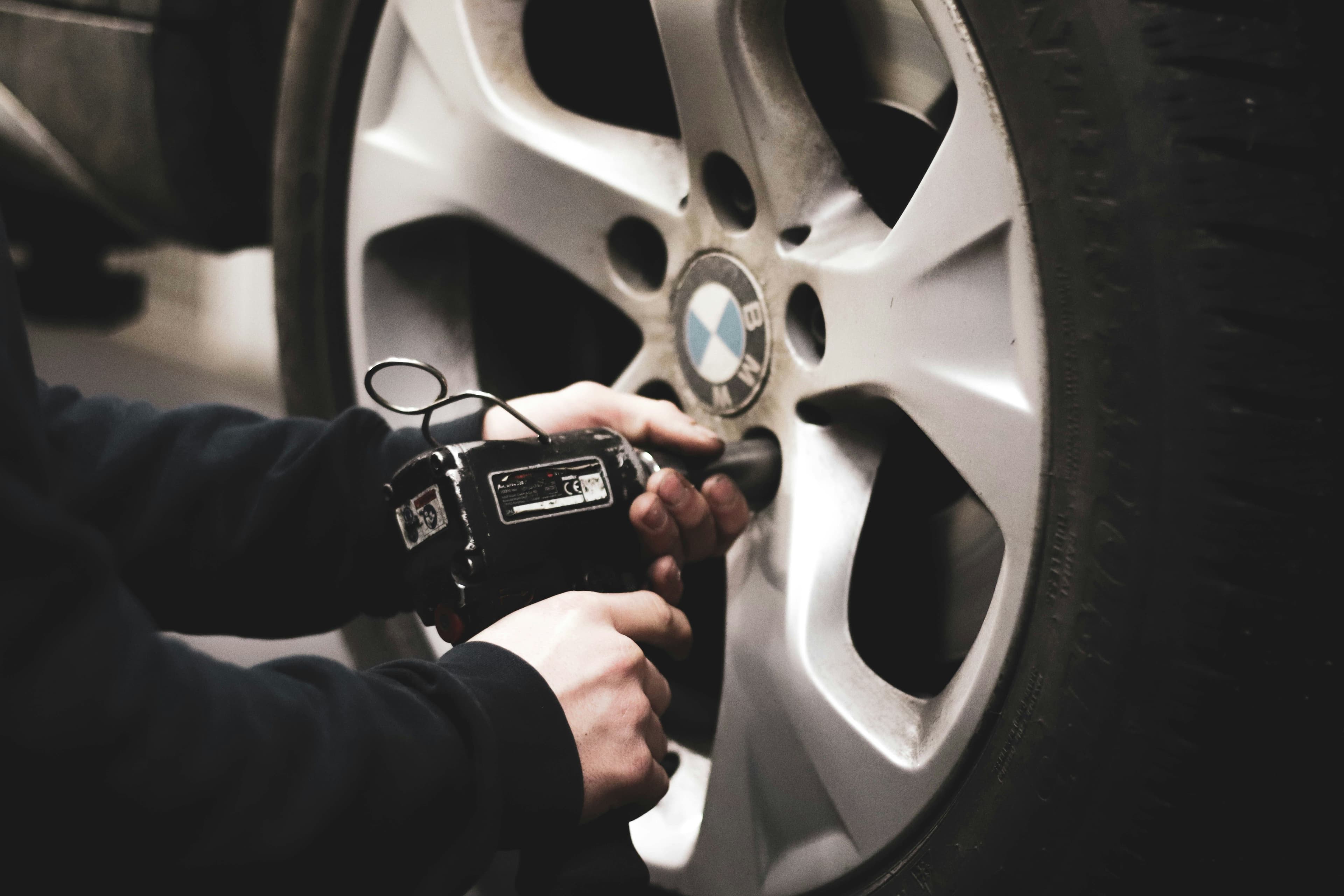 ¿Se puede transferir un auto con deuda de patente en Argentina?
